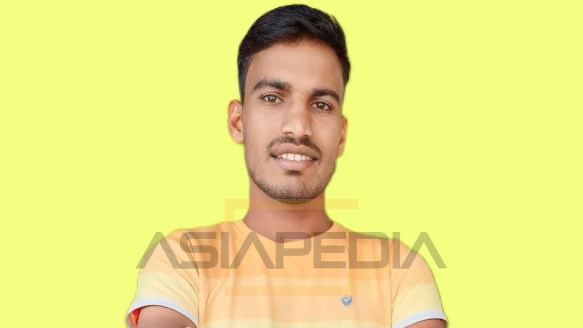 Naveen Suthar (Social Worker) Biography