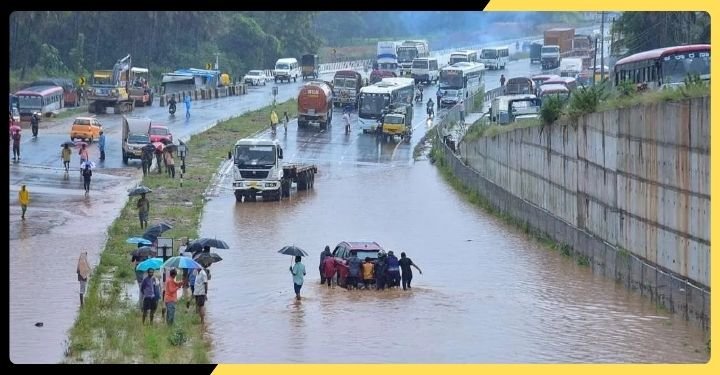 Heavy Rains and Hailstorm Turn Fatal in Bengaluru, 10 Die in Weather Disaster